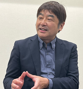 番組の制作統括を担当した中込さんの写真